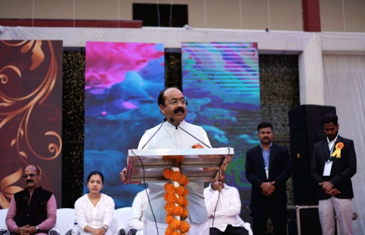 सेंट जेवियर्स के नवनिर्मित भवन का उप मुख्यमंत्री ने किया उद्घाटन,कहा-विद्यालय भवन केवल ईंट-गारे का ढांचा नहीं, बच्चों के भविष्य की नींव