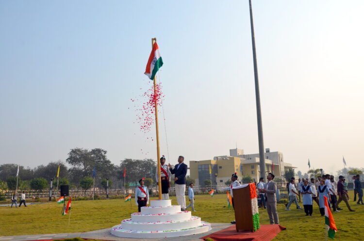आईसीएआर–राष्ट्रीय जैविक स्ट्रेस प्रबंधन संस्थान, रायपुर में स्वतंत्रता दिवस हर्षोल्लास के साथ मनाया गया