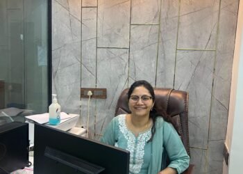 न्यूजीलैंड की नन्हीं मरीज को रायपुर में मिली नई मुस्कान, डॉ. स्तुति अग्रवाल ने संवारीं टेढ़े-मेढ़े दांतों की लकीरें