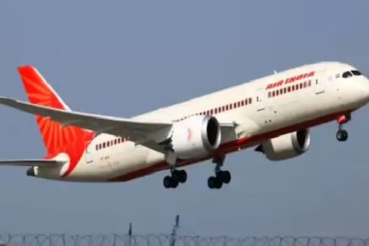 अजित पवार हादसे के बाद अब जयपुर में टला बड़ा विमान हादसा, रनवे छूते ही फिर हवा में उड़ा प्लेन