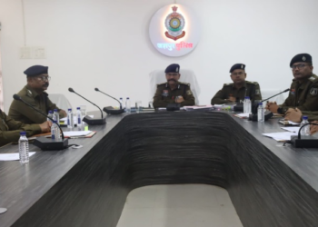 नव पदस्थ डीआईजी एवं एसएसपी डॉ. लाल उमेद सिंह ने अपराध समीक्षा पर अनुविभागवार ली बैठक