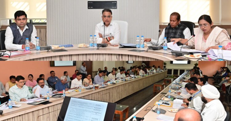 समाज कल्याण विभाग के सचिव की अध्यक्षता में हुई बैठक, शासकीय विभागों में प्रवर श्रेणी के दिव्यांगजनों को सीधी भर्ती में मिलेगा आरक्षण