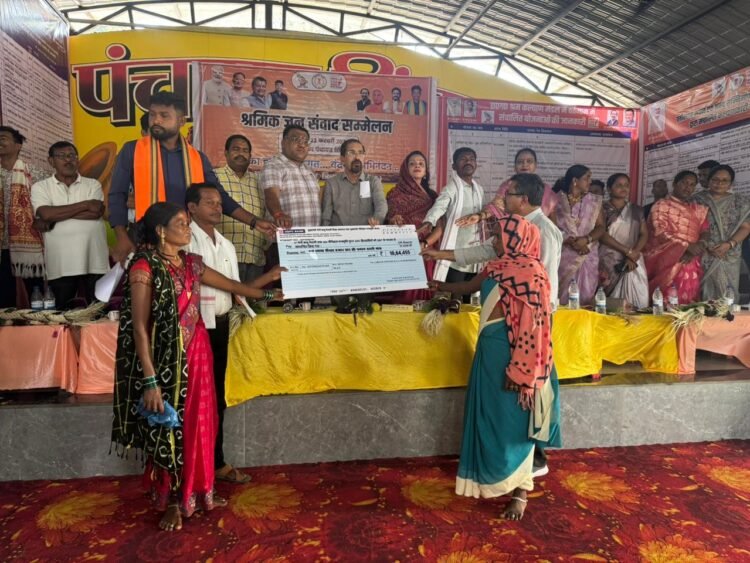 नवीन श्रम संहिताओं से श्रमिकों को मिलेगा आर्थिक व सामाजिक सशक्तिकरण- योगेश दत्त मिश्रा