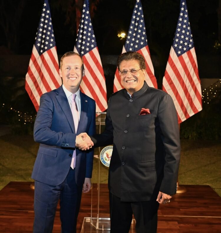 भारत में अमेरिका के राजदूत के वेलकम रिसेप्शन में शामिल हुए केंद्रीय मंत्री, कहा- भारत-अमेरिका साझेदारी नई ऊंचाइयों पर पहुंचेगी