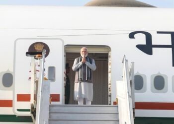 पीएम मोदी इजराइल के लिए रवाना, कहा- यह यात्रा रणनीतिक संबंधों के नए लक्ष्य निर्धारित करेगी