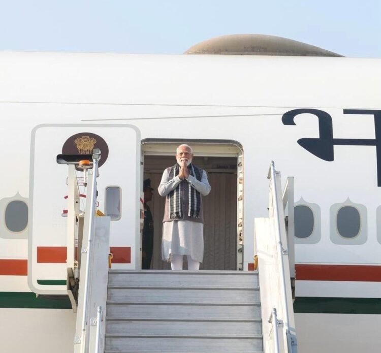 पीएम मोदी इजराइल के लिए रवाना, कहा- यह यात्रा रणनीतिक संबंधों के नए लक्ष्य निर्धारित करेगी