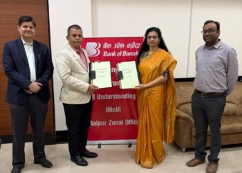 बैंक ऑफ़ बड़ौदा ने छत्तीसगढ़ राज्य के सरकारी कर्मचारियों के लिए सैलरी पैकेज के लिए एमओयु पर हस्ताक्षर किया