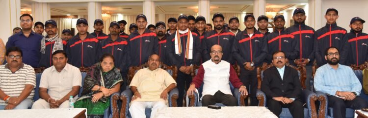 युवाओं के अंदर समाज के प्रति कुछ योगदान देने की भावना बहुत ज़रूरी, छोटी-छोटी बातों से आता है बड़ा बदलाव- राज्यपाल रमेन डेका