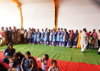 राजिम भक्तिन माता भोग भंडारा में पहले दिन हजारों श्रद्धालुओं ने ग्रहण किया प्रसाद