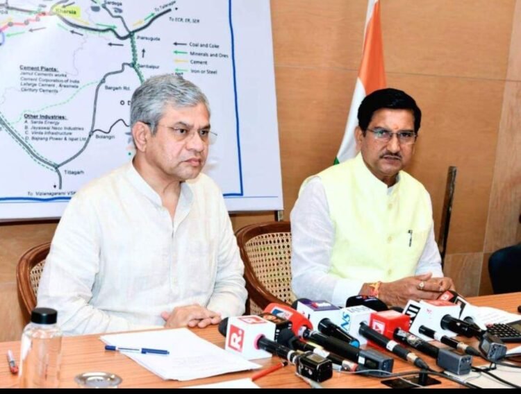 छत्तीसगढ़ में रेलवे अधोसंरचना का अभूतपूर्व विस्तार,केन्द्रीय राज्यमंत्री तोखन साहू ने प्रधानमंत्री और रेलमंत्री के प्रति व्यक्त किया आभार