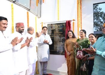 रायपुर पश्चिम में ‘स्मार्ट अधोसंरचना’ का स्वर्णिम अभ्युदय: विधायक राजेश मूणत ने टाटीबंध में समर्पित किया प्रदेश का सबसे भव्य ‘महतारी सदन’