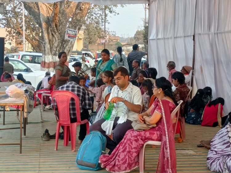 राजिम कुंभ मेला 2026 के दौरान “रेल वन ऐप” के प्रचार हेतु रायपुर रेल मंडल का वाणिज्य विभाग चला रहा विशेष अभियान