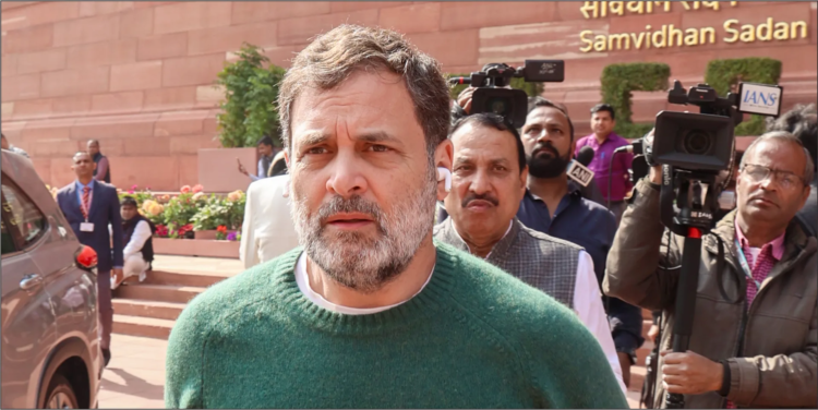 देशव्यापी हड़ताल पर राहुल गांधी बोले- मजदूरों और किसानों के संघर्ष के साथ मजबूती से खड़ा हूं