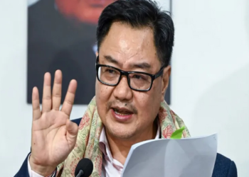 कांग्रेस सांसदों ने लोकसभा स्पीकर के चैंबर में घुसकर गाली-गलौच की : किरेन रिजिजू