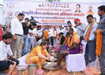 संस्कृति गौरव सम्मेलन में 165 लोगों ने की घर वापसी