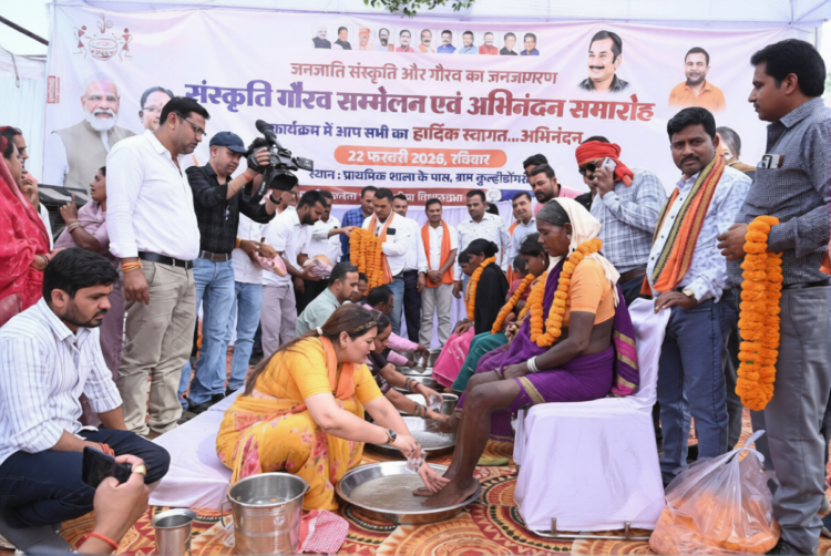 संस्कृति गौरव सम्मेलन में 165 लोगों ने की घर वापसी