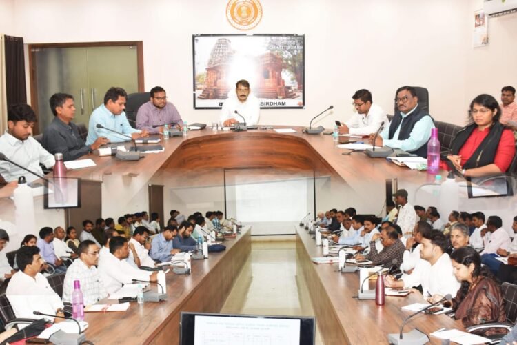 कबीरधाम में सर्वाइकल कैंसर से बचाव के लिए शुरू होगी बड़ी मुहिम,वृहत एच.पी.वी. टीकाकरण अभियान में 12 हजार से अधिक बालिकाओं को लगेगा टीका