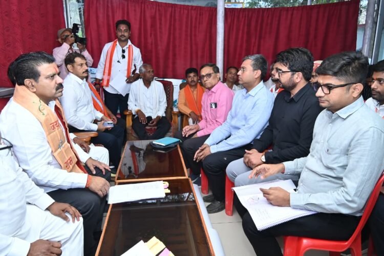 उपमुख्यमंत्री विजय शर्मा ने की भोरमदेव कॉरिडोर निर्माण की समीक्षा,ठेकेदारों को निर्माण कार्य 1 वर्ष में पूरा करने दिए निर्देश