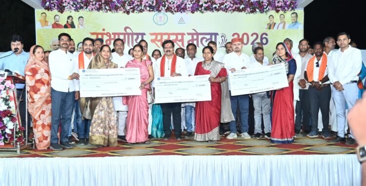 उपमुख्यमंत्री शर्मा ने कवर्धा में चार दिवसीय संभागीय सरस मेले का किया शुभारंभ,कहा-सरस मेला से महिला समूह के उद्यमिता को मिलेगी व्यापक पहचान