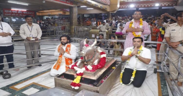 महाकाल के चरणों में नमन, मंत्री का ऐलान-छत्तीसगढ़ नक्सलमुक्त