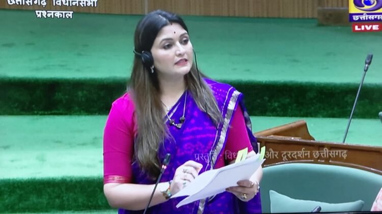 विधानसभा में वन अधिकार पट्टा वितरण में हो रहे विलंब के विषय में किया सदन का ध्यानाकर्षण