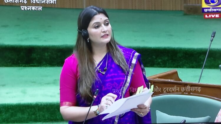 विधानसभा में ग्रामीण व आदिवासी खिलाड़ियों को प्रोत्साहन, अवैध अतिक्रमण व यातायात का उठाया मुद्दा