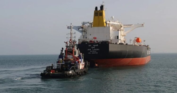 तनाव के बीच राहत: भारतीय टैंकर ‘जग लाडकी’ अडाणी पोर्ट्स मुंद्रा पहुंचा