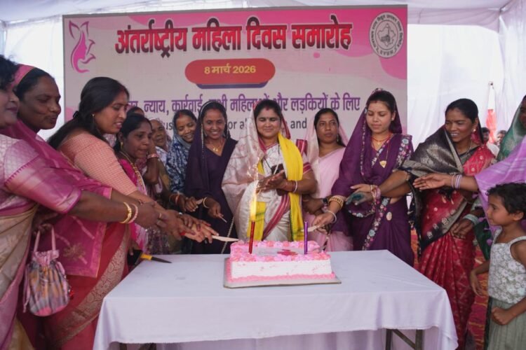 अंतरराष्ट्रीय महिला दिवस: परसा में सांस्कृतिक और सामाजिक कार्यक्रमों का आयोजन