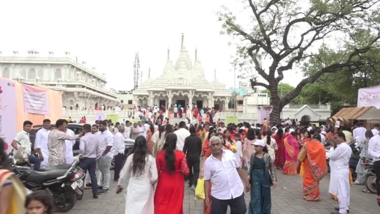 अहिंसा और करुणा का संदेश: रायपुर में महावीर जन्मकल्याणक उत्सव की धूम