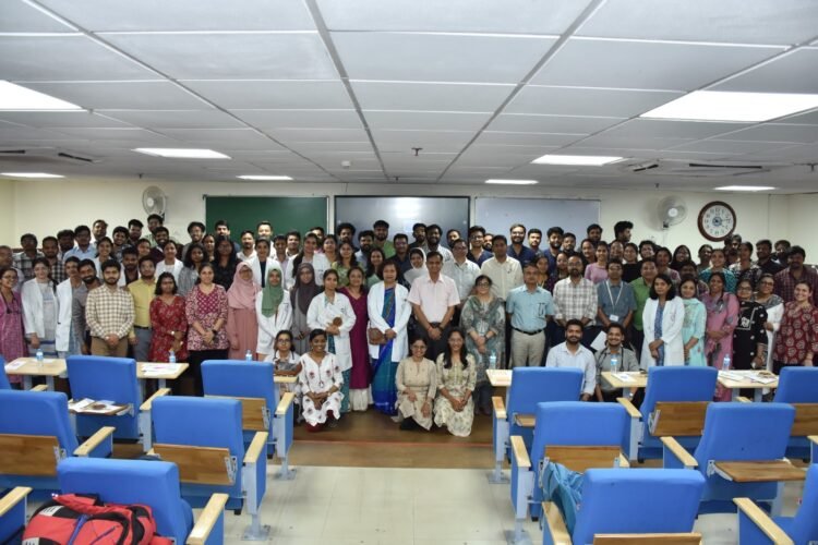 एम्स रायपुर में पीजी छात्रों के लिए शोध कार्यशाला का आयोजन; भविष्य के वैज्ञानिकों को किया सशक्त