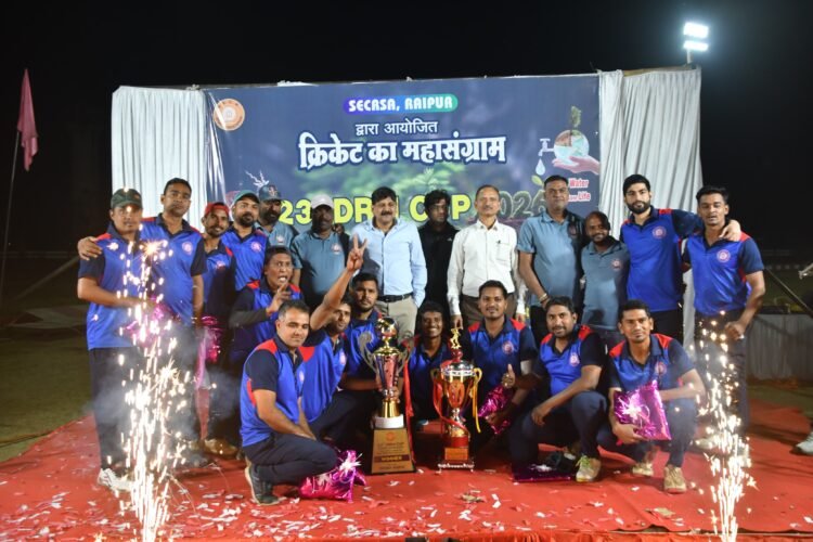 क्रिकेट का महासंग्राम- 23वाँ डी.आर.एम. कप 2026 समापन समारोह,फाइनल मुकाबला ऑपरेटिंग एवं वैगन रिपेयरिंग शॉप (डब्ल्यू.आर.एस.) के बीच खेला गया