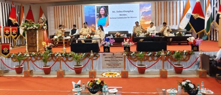 रेल के माध्यम से मानव तस्करी पर अंकुश लगाने के संयुक्त प्रयासों पर मानव तस्कर विरोधी सेमिनार