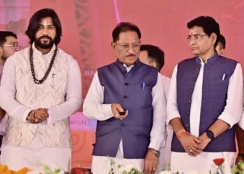 किसानों की खुशियों भरी होली के बाद अब भूमिहीन कृषि श्रमिकों की नवरात्रि भी हुई समृद्ध