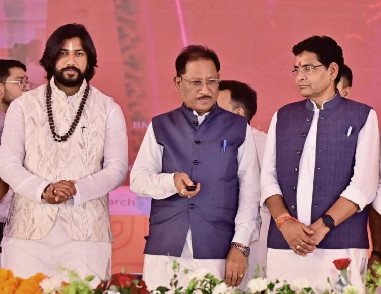 किसानों की खुशियों भरी होली के बाद अब भूमिहीन कृषि श्रमिकों की नवरात्रि भी हुई समृद्ध