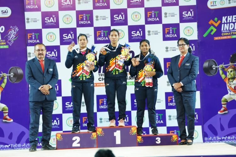 खेलो इंडिया ट्राइबल गेम्स 2026: 58 किग्रा महिला वेटलिफ्टिंग में अरुणाचल की अनाई वांग्सू ने जीता स्वर्ण