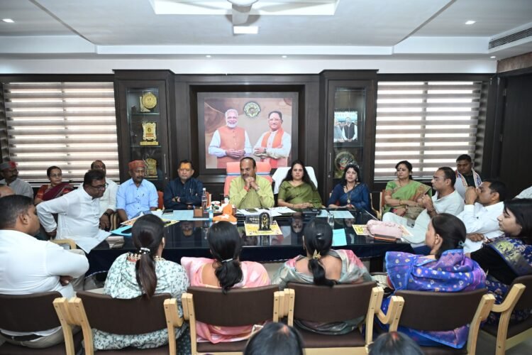 रायपुर निगम की सामान्य सभा से पहले सियासी सरगर्मी, सभापति ने बुलाई बैठक