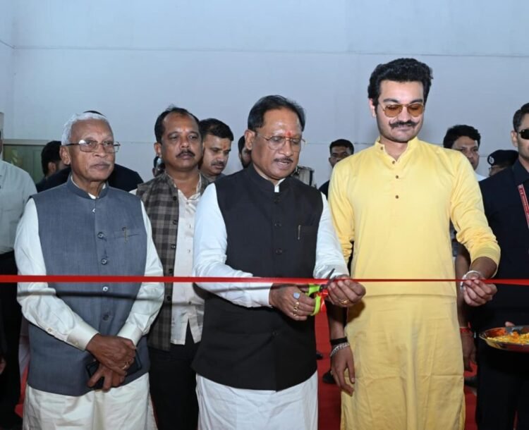 जशपुर में 27 लाख की लागत से स्पोर्ट्स क्लाइम्बिंग वॉल का शुभारंभ