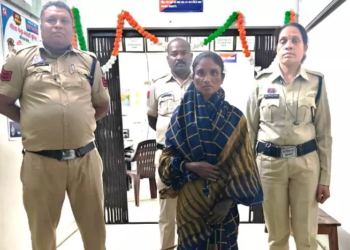 साप्ताहिक बाजार में चोरी, 12 लाख के गहने पार, महिला गिरफ्तार