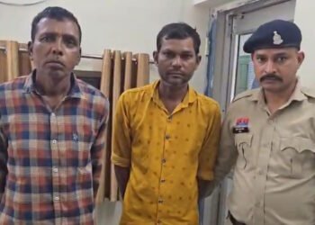 दुपहिया से करते थे रेकी, फिर बकरा चोरी-दो आरोपी पुलिस के हत्थे चढ़े