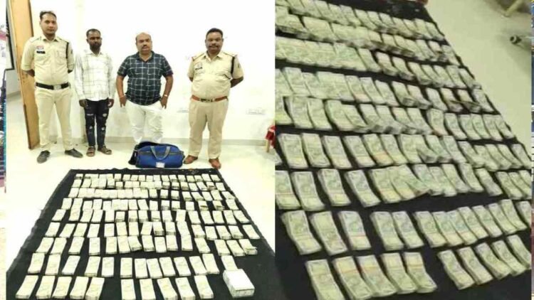वाहन चेकिंग में खुलासा: ओडिशा से रायपुर जा रही कार से 75 लाख कैश बरामद