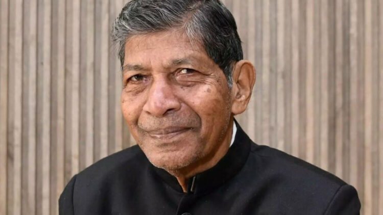 40 हजार महिलाओं से ठगी पर सख्त ST आयोग, मुख्य सचिव को पेश होने का आदेश