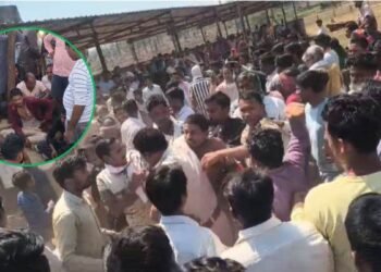 अफवाह बनी हिंसा की वजह, ग्रामीणों ने युवकों को पीटा