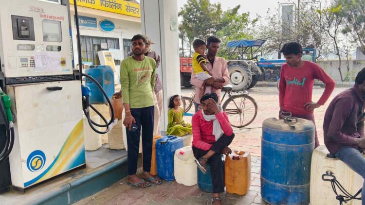 ईरान-इजराइल युद्ध का असर, बिलासपुर में पेट्रोल-डीजल वितरण पर नए नियम लागू