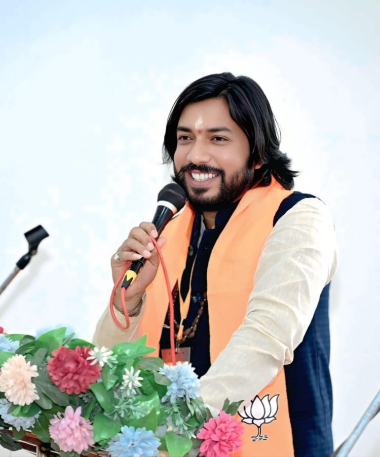 कैबिनेट मंत्री गुरु खुशवंत साहेब ने क्षेत्र को दी बड़ी सौगात,आरंग में 300 सीटर अत्याधुनिक ऑडिटोरियम निर्माण हेतु 8.66 करोड़ स्वीकृत