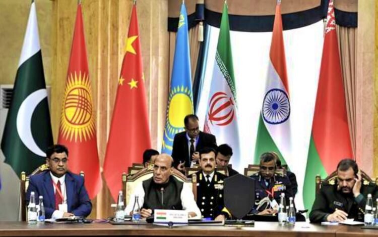 एससीओ बैठक में राजनाथ सिंह का सख्त संदेश—आतंकवाद के गढ़ अब नहीं बचेंगे
