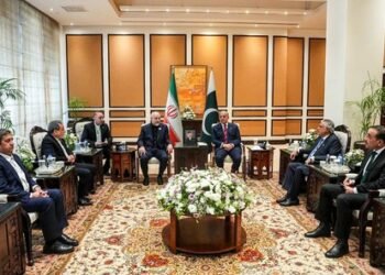 ईरान और अमेरिका के बीच फिर से बनी संवाद की संभावना, पर सीधी बातचीत से इनकार