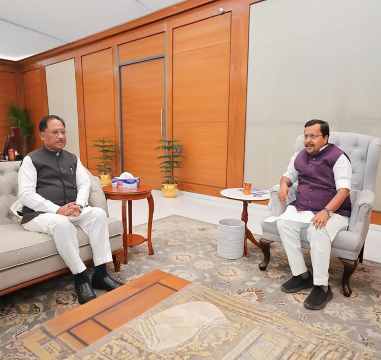 PM मोदी से मुलाकात के बाद BJP अध्यक्ष से मिले साय, कई मुद्दों पर बातचीत