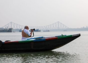 प्रधानमंत्री नरेंद्र मोदी के साथ नाव की सैर बना यादगार पल, नाविक बोले-आखिरी वक्त में मिली जानकारी