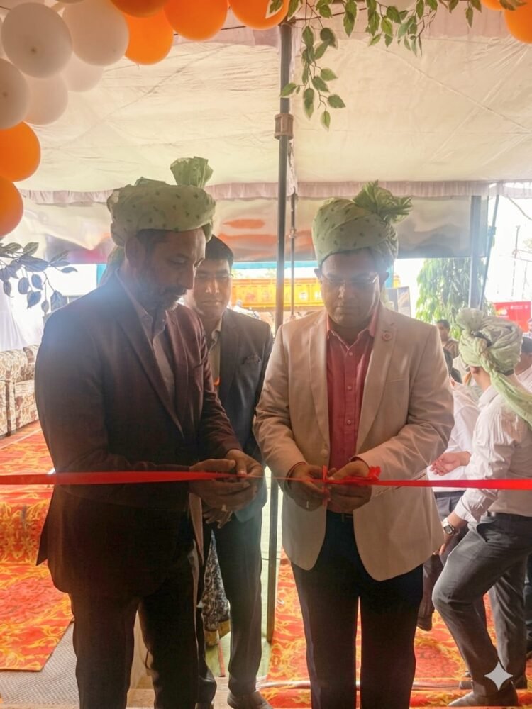 देवकर को मिली नई बैंकिंग सुविधा, बैंक ऑफ बड़ौदा शाखा का उद्घाटन