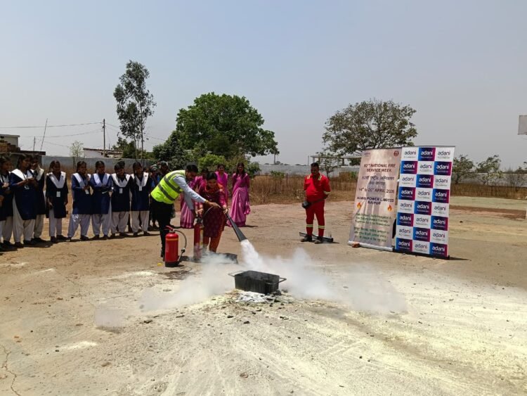 तारासिव एवं रायखेड़ा में अग्नि सुरक्षा जागरूकता कार्यक्रमों का आयोजन
